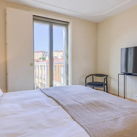 Appartement Contemporary 3 Bdr Flat With Parking By Lovelystay *