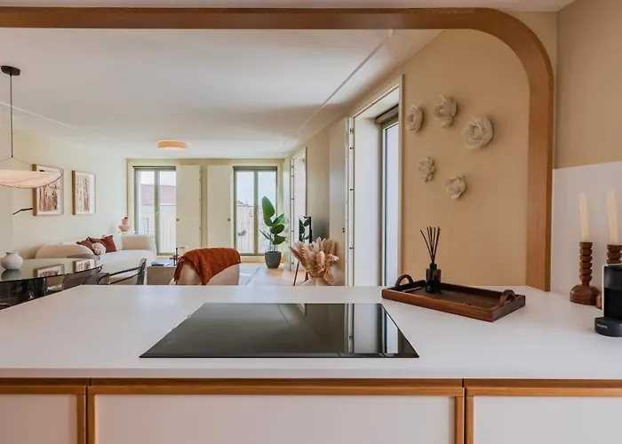 Lejlighed Contemporary 3 Bdr Flat With Parking By Lovelystay Lisboa