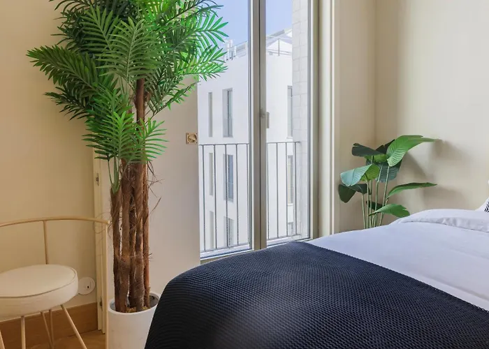 Contemporary 3 Bdr Flat With Parking By Lovelystay Διαμέρισμα Lisboa