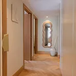Contemporary 3 Bdr Flat With Parking By Lovelystay Lejlighed