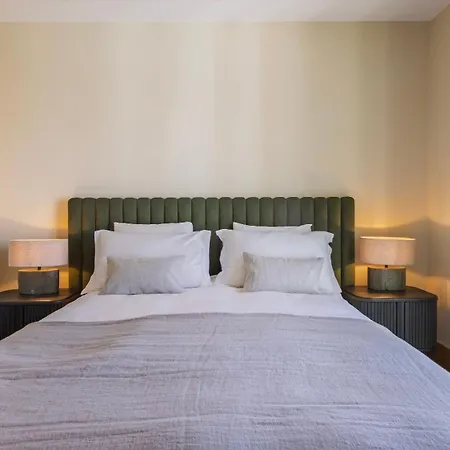 Apartamento Contemporary 3 Bdr Flat With Parking By Lovelystay Lisboa